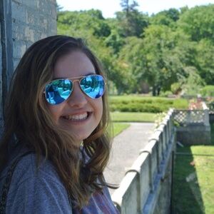 Meet your Posher, Megan